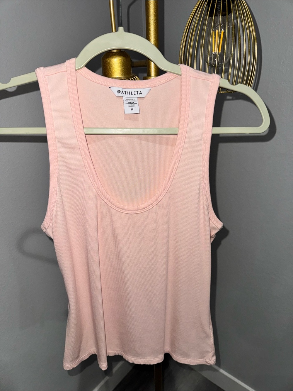 Athleta Women's Light Pink Signature Ribbed Scoop Tank Top